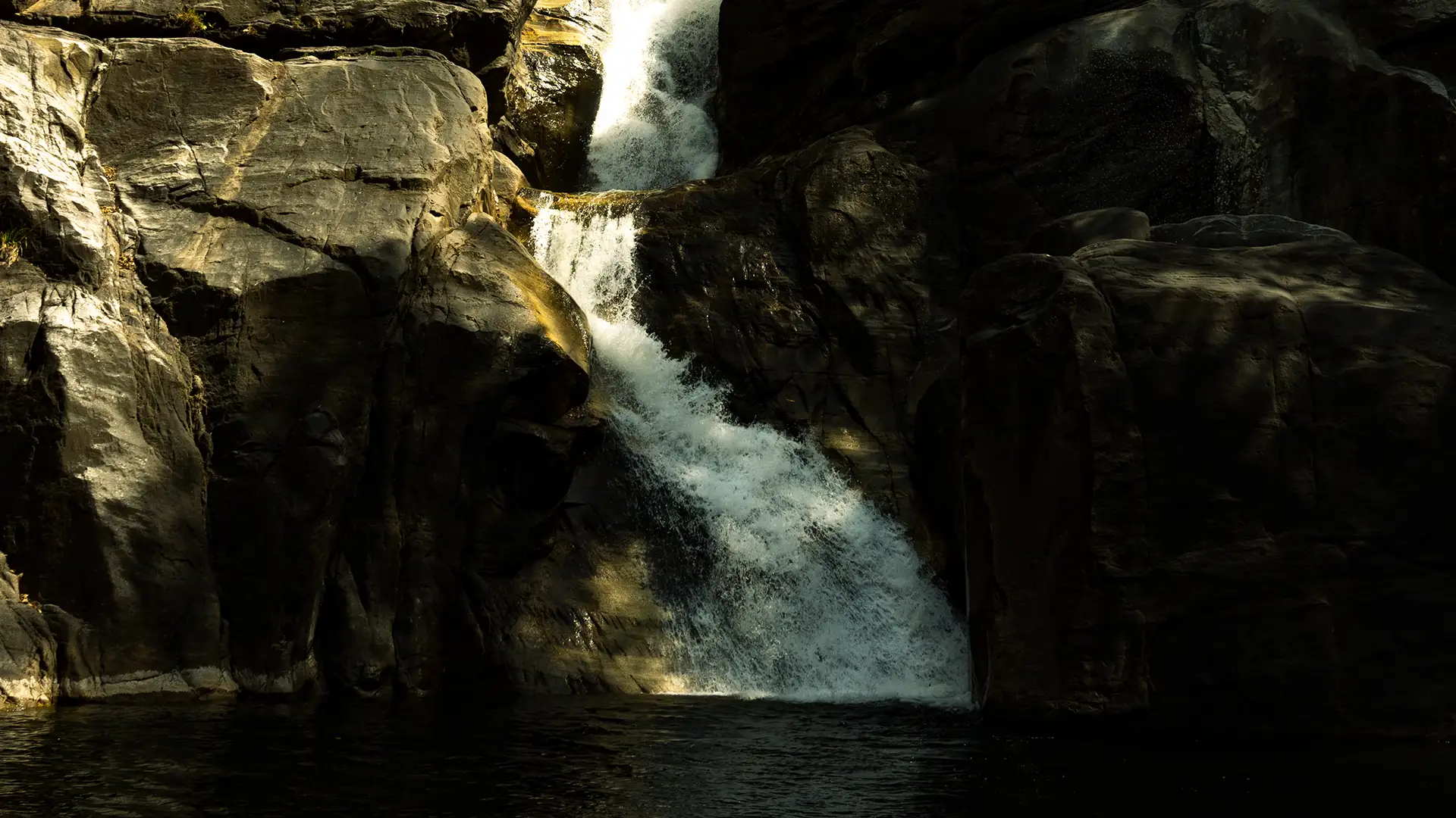 Meenmutty Waterfalls Thiruvananthapuram
